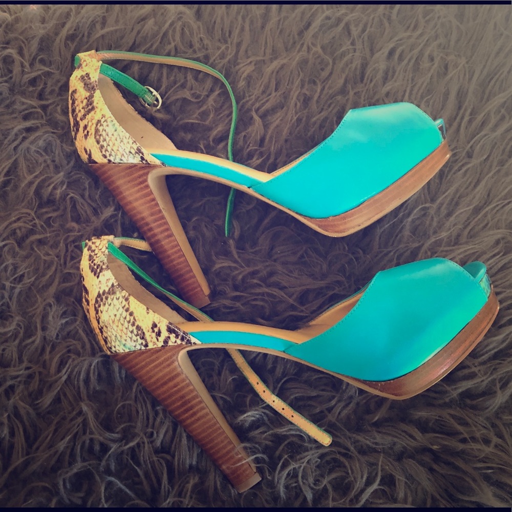 Nine West Pick Me Peep Toe Heels